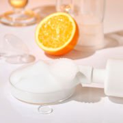 Fırçalı Yüz Temizleme Köpüğü 150ml C Vitamini